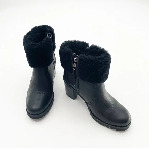Ugg Elisiana Leather Boots in Black Size 5 - Picture 3 of 9